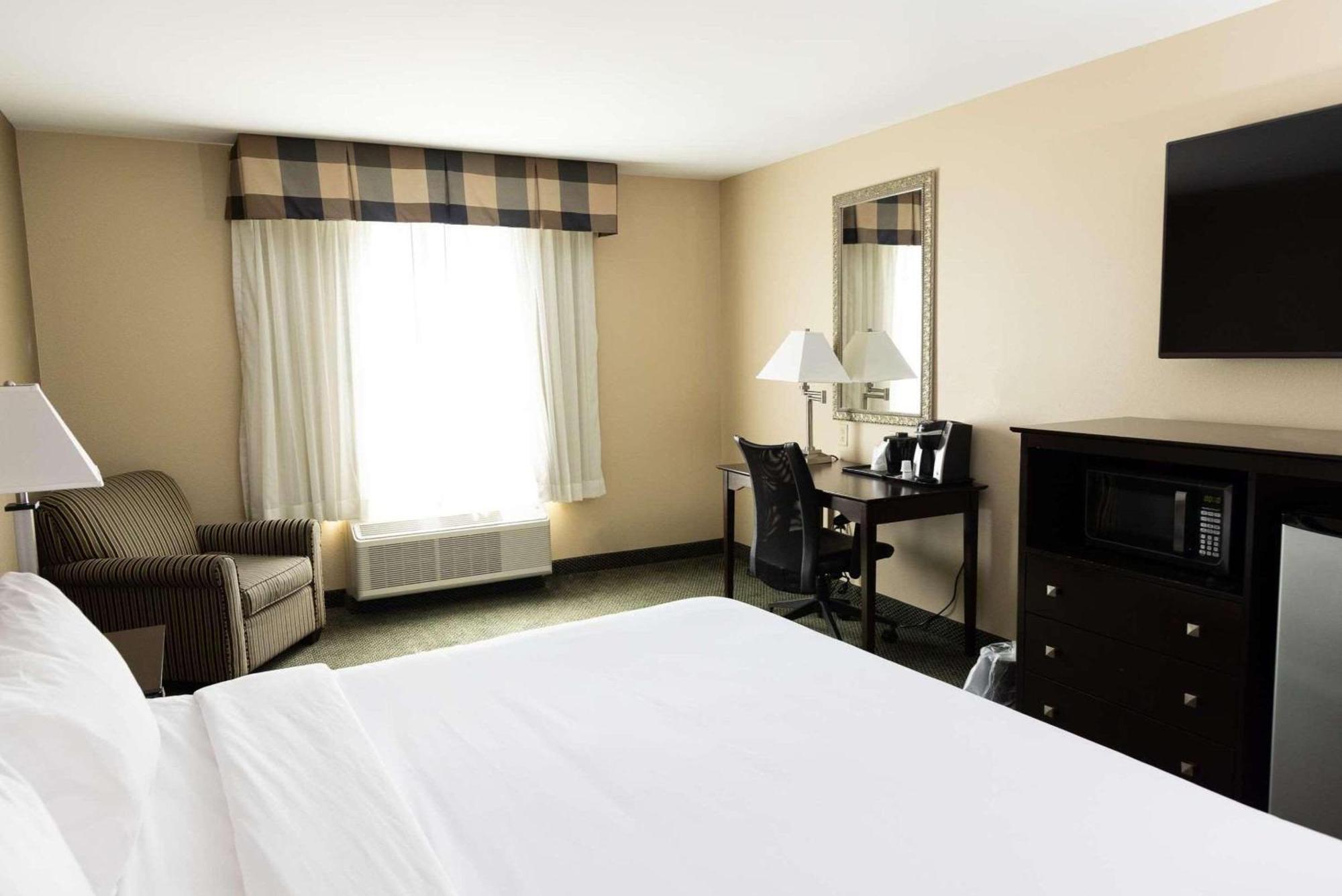 Country Inn & Suites By Radisson, Elizabethtown, Ky Esterno foto